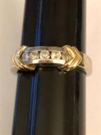 gold andd diamond designer band