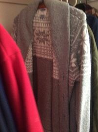 Men’s sweater