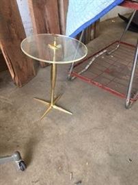 1970s Stiffel table in great condition