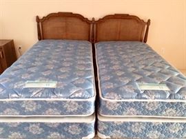King Dark Wood/Cane Headboard, 2 Twin Sealy Posturepedic "Premiere Essence" Plush Firm Mattress/Spring