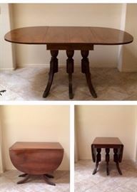 Cherry wood Duncan Phyfe Double Drop-Side Table w/ 2 Leaves