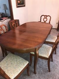 BASSETT FURNITURE CHERRY WOOD TABLE AND 6 CHAIRS-COMES WITH CUSTOM PROTECTIVE COVERS

