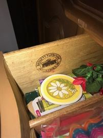 BASSETT FURNITURE CHERRY WOOD BUFFET / SIDEBOARD