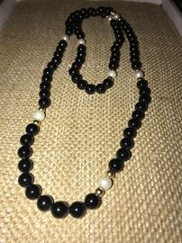 ONYX AND PEARL NECKLACE