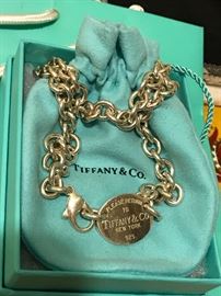 AUTHENTIC TIFFANY & CO. STERLING SILVER JEWELRY

