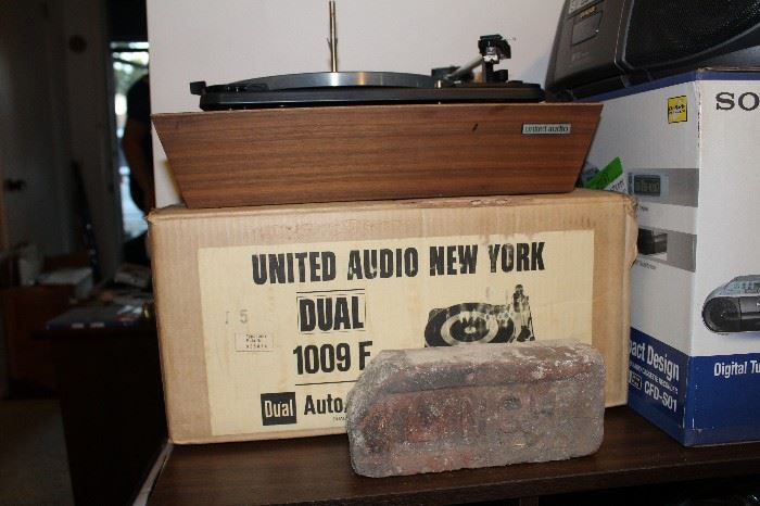 Vintage United Audio Turn Table with original box