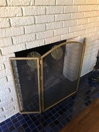 Fireplace screen