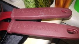 Red cast iron enamel cookware several pieces