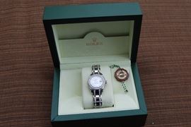 18K Rolex Datejust Pearlmaster Ladies Watch with diamonds - 29mm - bezel set with 32 diamonds, peralmaster bracelet set with 174 diamonds - Original cost was $56,000