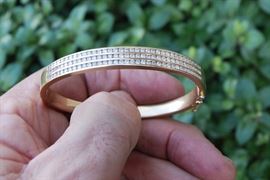14K YG bracelet with 105 diamonds - 1.05 cts - Retail value:  $4500
