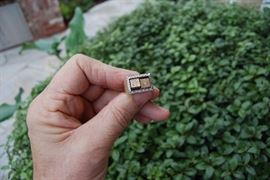 14K Spinning double dice with diamonds and diamond bezel - 22.2 grams - Retail value:  $3000