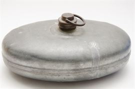Antique Metal Bed Warmer http://www.ctonlineauctions.com/detail.asp?id=668297