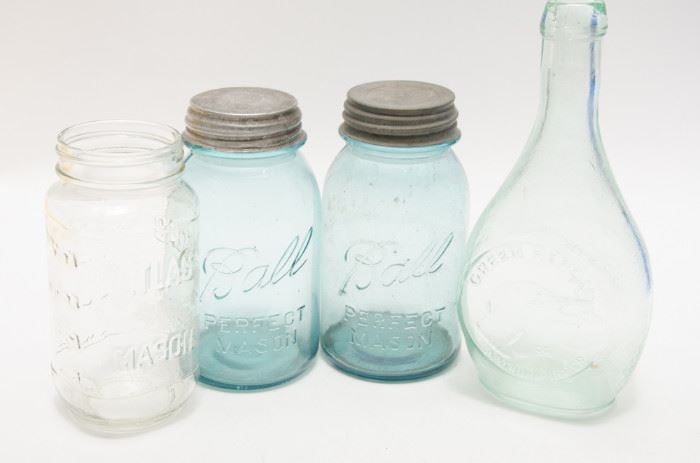 Vintage Glass Jars http://www.ctonlineauctions.com/detail.asp?id=668264