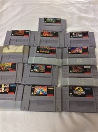 Super Nintendo Entertainment System - 13 games. 
