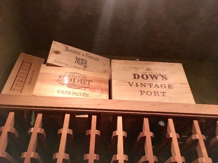 Wood wine crates