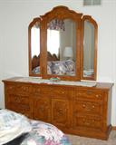 Bedroom set