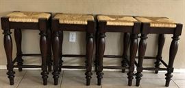 Set/4 Bar Stools