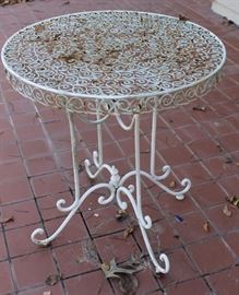 Iron pub table, 30" H x 27" Dia
