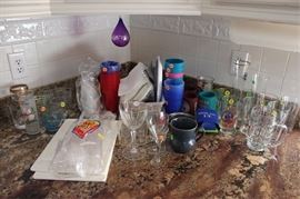 Box lot of miscellaneous glass and plasticware
