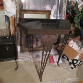 BEAUTIFUL BRASS/MARBLE ACCENT FURNITURE SEPARATES