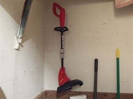 Weed wacker - like new