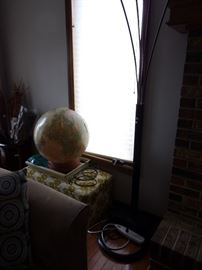 Vintage style arc floor lamp