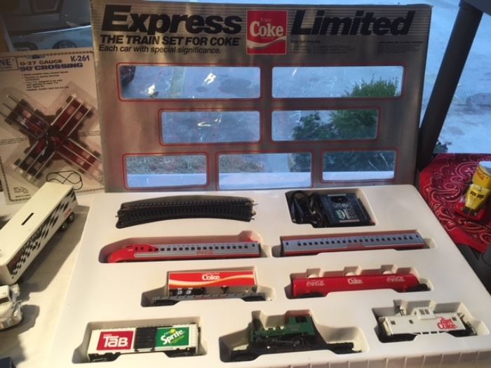 "COKE" Express Limited Vintage Train Set in Orig Box