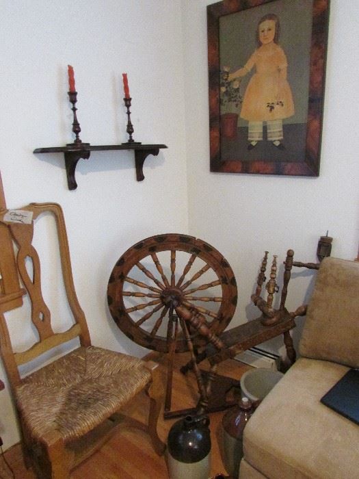 Antique spinning wheel