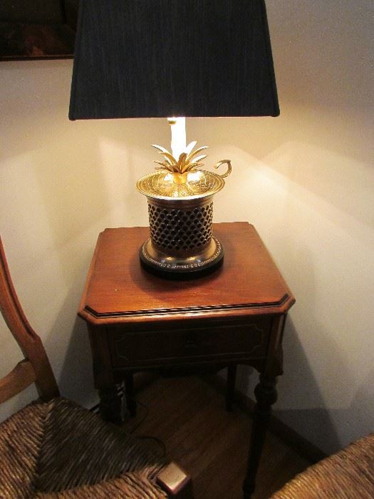 Freferick  Cooper Lamp So cute