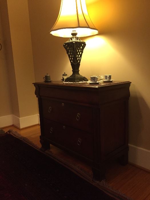 Ethan Allen Side board, with drawers.  Metal base lamp