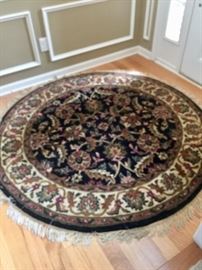 Round foyer rug