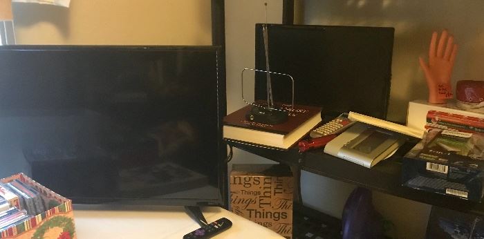 Flat screen TV and monitor