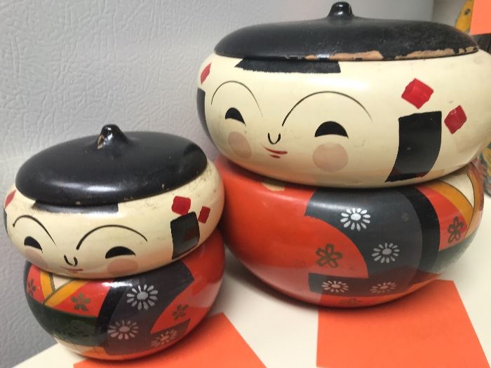  Vintage Japanese lacquer cachet pots