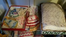 vintage doilies - tablecovers