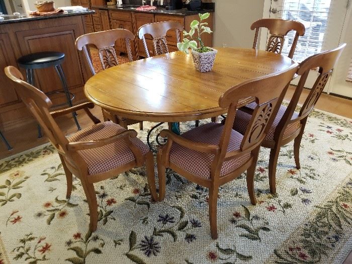 Ethan Allen table and chairs