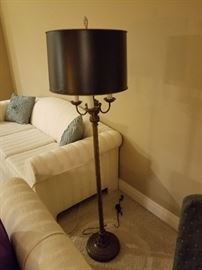 Floor lamp