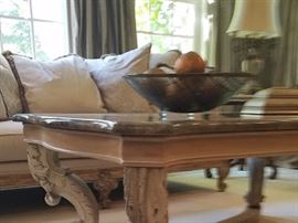 Henredon marble top coffee table 5&"x39"x22".