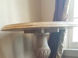 Jeffeco 32" round wood Pallazzo table