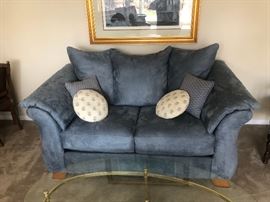 Big Blue Comfy Love seat!