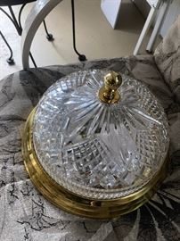 Light fixtures