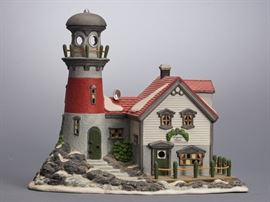 Offered is a hand painted piece from Department 56. The box shows normal shelf wear but the porcelain is undamaged. This item is sold as-is; the lighting is untested. Please see the photos for details.