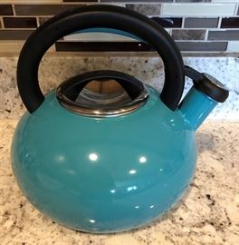Circulon Teapot