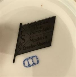 Collection of Cups & Saucers: Carlsbad