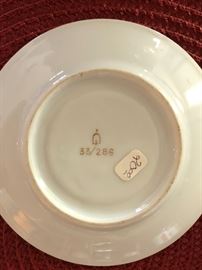 Collection of Cups & Saucers: