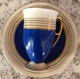 Collection of Cups & Saucers: Puls