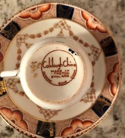 Collection of Cups & Saucers: Colelough