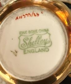 Collection of Cups & Saucers: Shelley