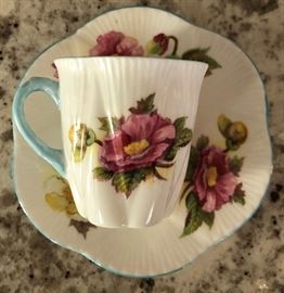 Collection of Cups & Saucers: Shelley