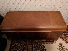 Lane cedar chest 