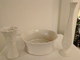 Lenox Woodland style bowl and vases